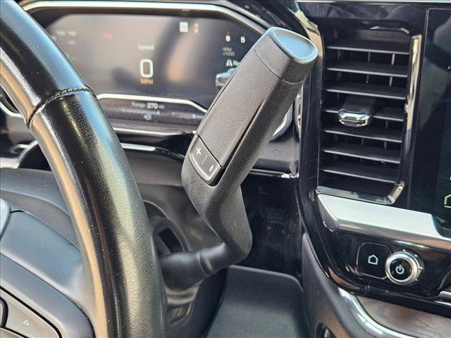 Used 2025 GMC Sierra 1500 SLT AWD/4WD image 10