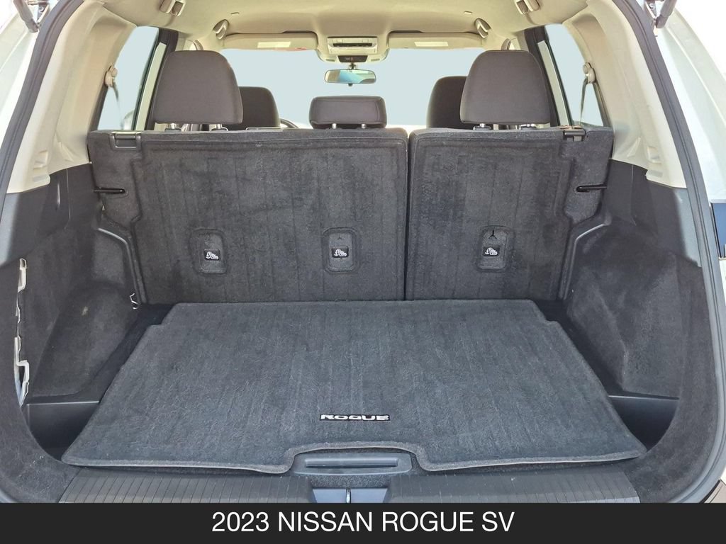 Certified 2023 Nissan Rogue SV FWD image 23