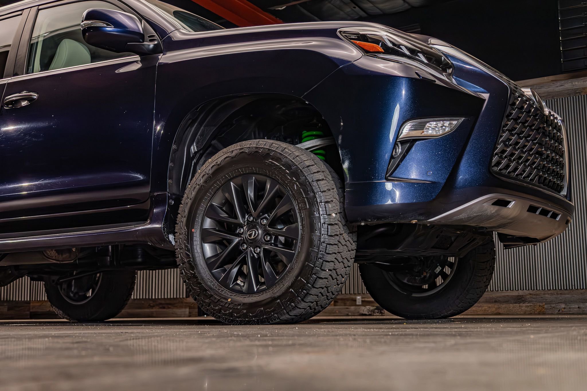 Used 2021 Lexus GX 460 Premium w/ Premium Package AWD/4WD image 14