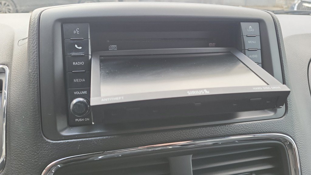 Used 2018 Dodge Grand Caravan GT FWD image 34
