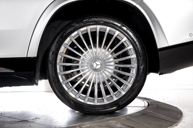 Used 2021 Mercedes-Benz Maybach GLS 600 4MATIC image 16