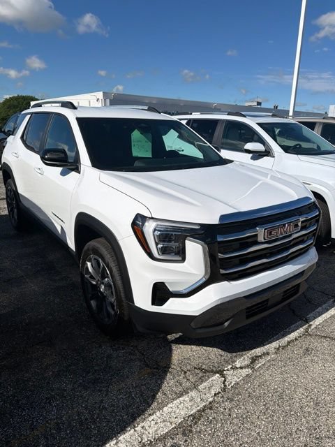 New 2026 GMC Terrain Elevation w/ Elevation Premium Package FWD image 3