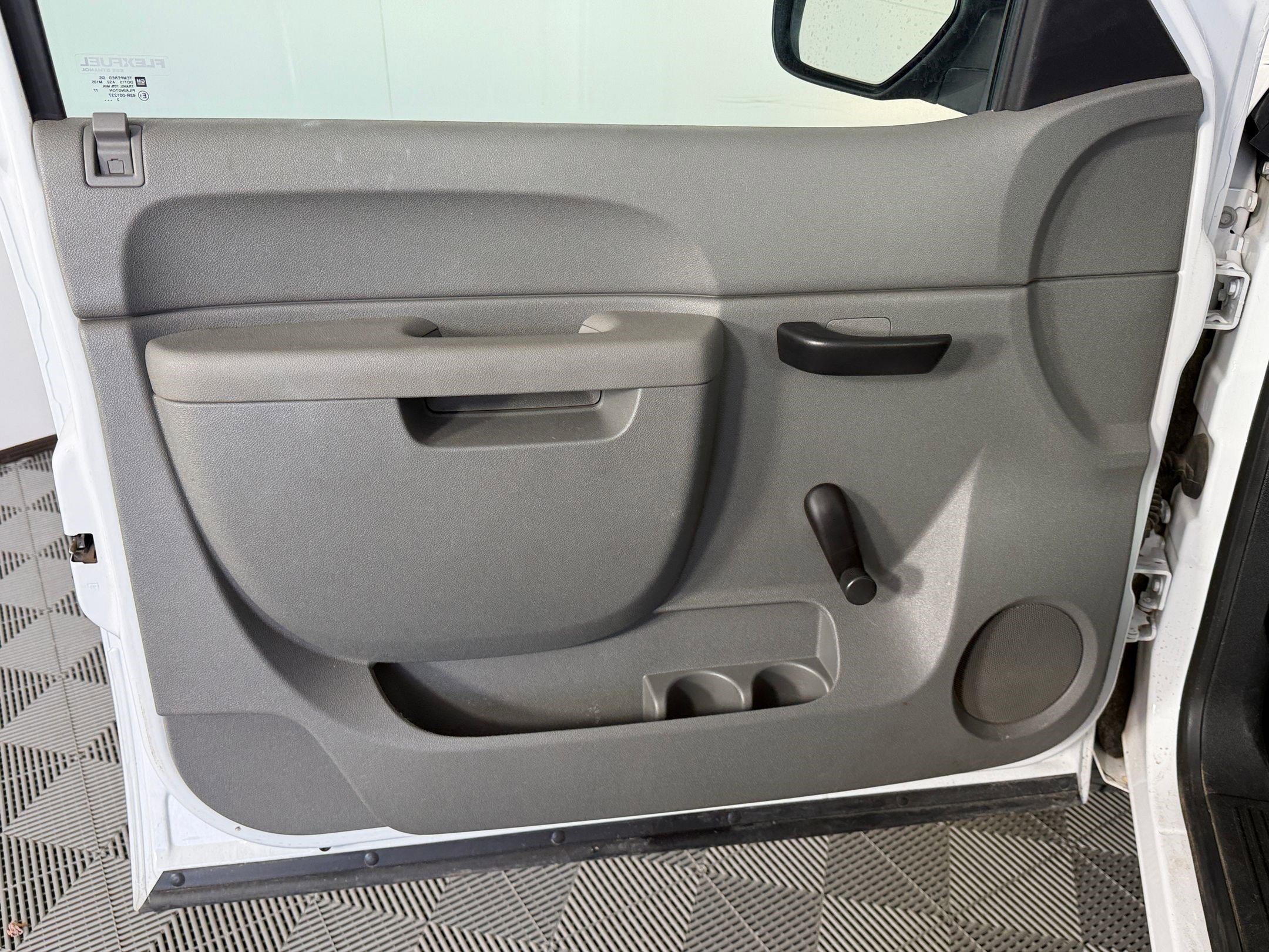 Used 2013 Chevrolet Silverado 1500 W/T image 19