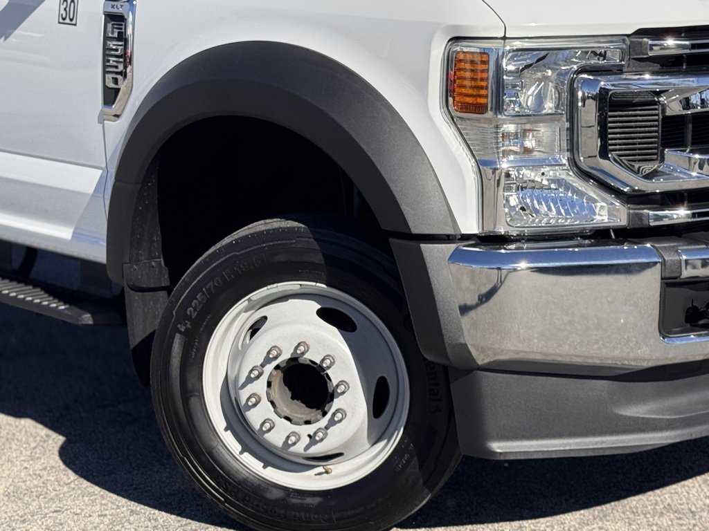 Used 2022 Ford F550 2WD Crew Cab Super Duty image 4