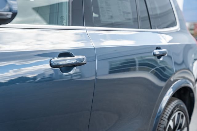 New 2026 Volvo XC90 T8 Ultra image 16