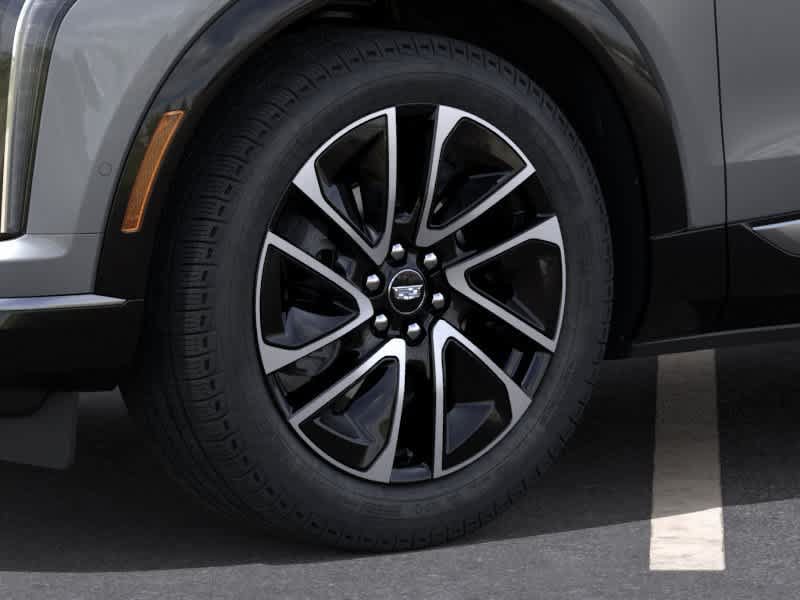 New 2027 Cadillac Optiq Premium Sport w/ LPO, Floor Liner Package AWD/4WD image 9