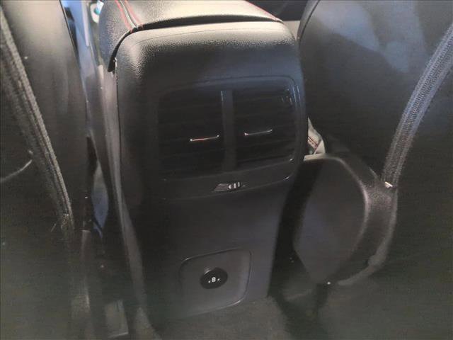 Used 2025 Ford Escape ST-Line image 16