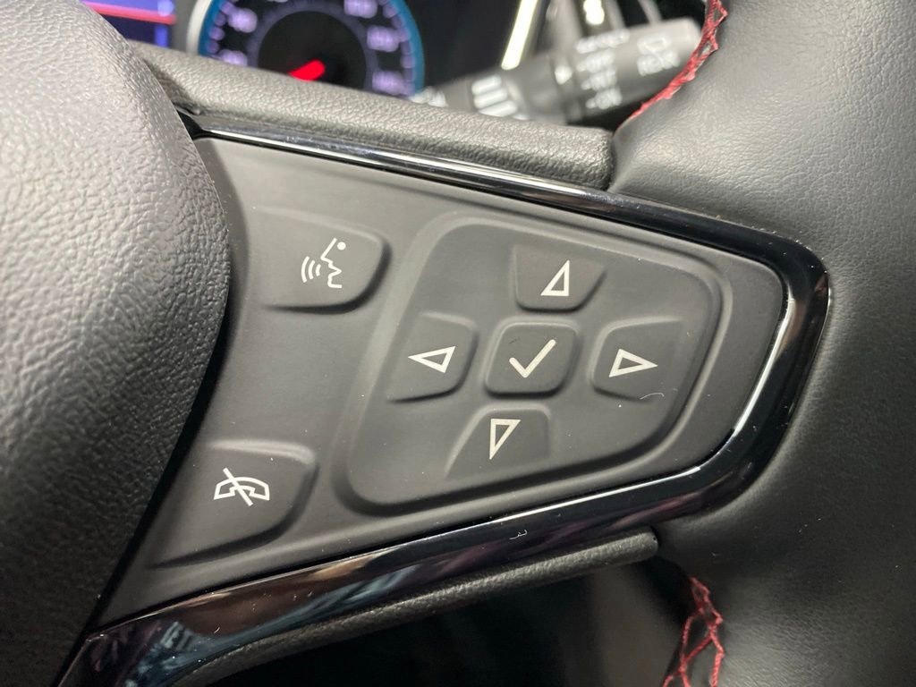 Used 2023 Chevrolet Equinox RS w/ RS Leather Package AWD/4WD image 38