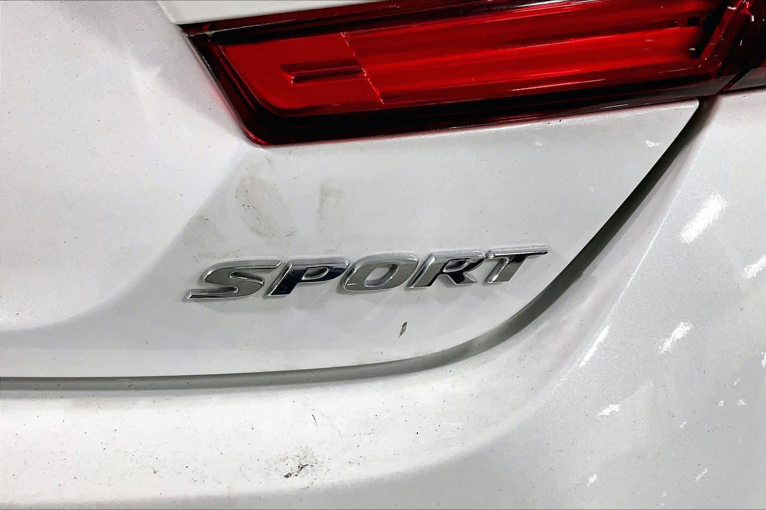 Used 2022 Honda Accord Sport image 10