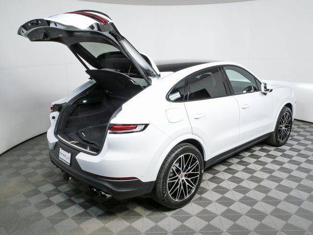 New 2026 Porsche Cayenne S AWD/4WD image 30