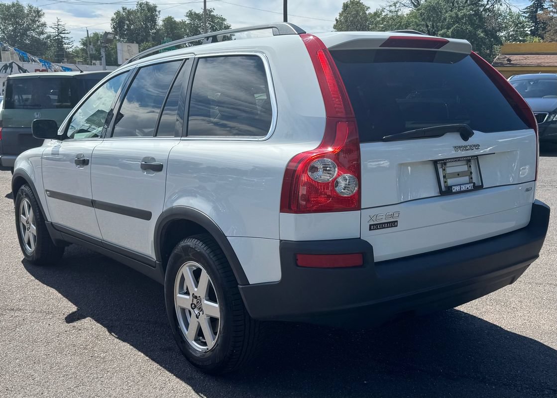 Used 2005 Volvo XC90 2.5T AWD/4WD image 4