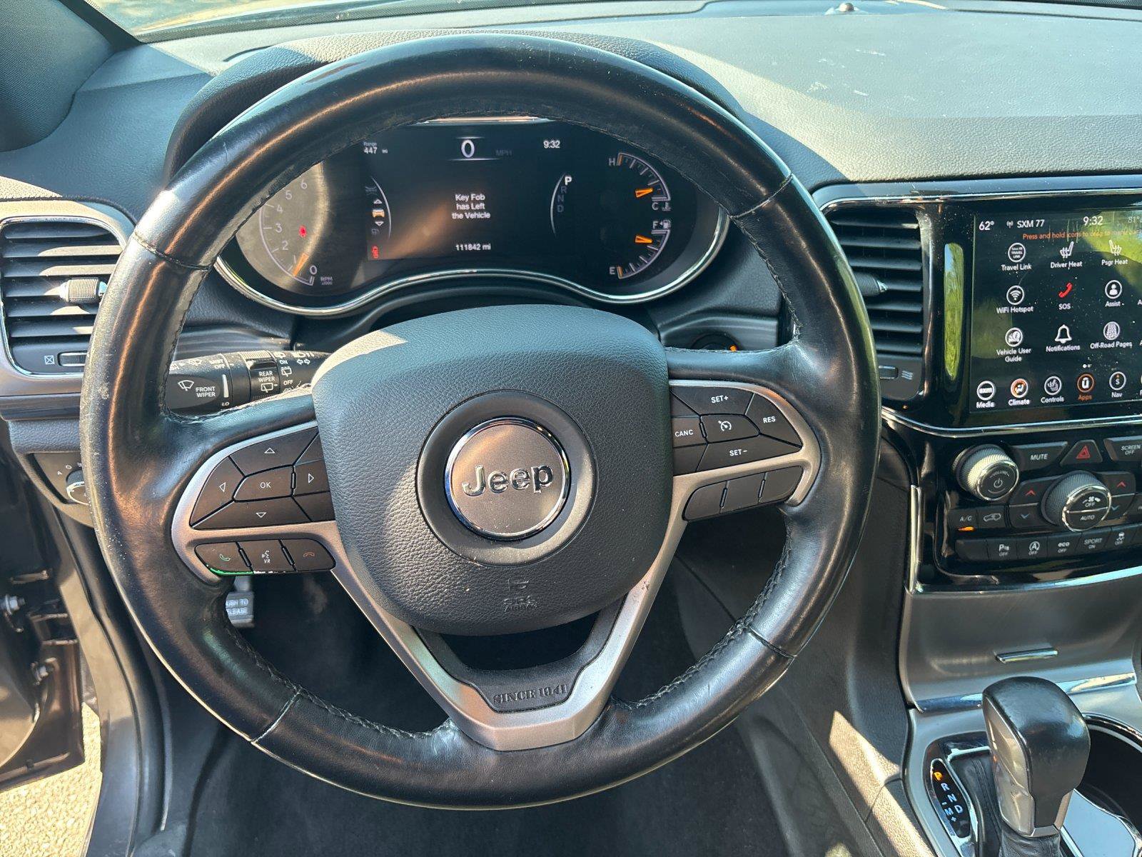 Used 2020 Jeep Grand Cherokee Altitude AWD/4WD image 18
