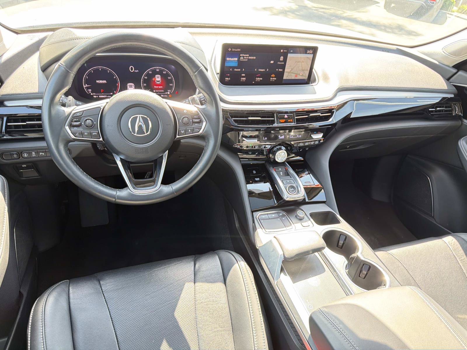 Used 2023 Acura MDX w/ Technology Package AWD/4WD image 7