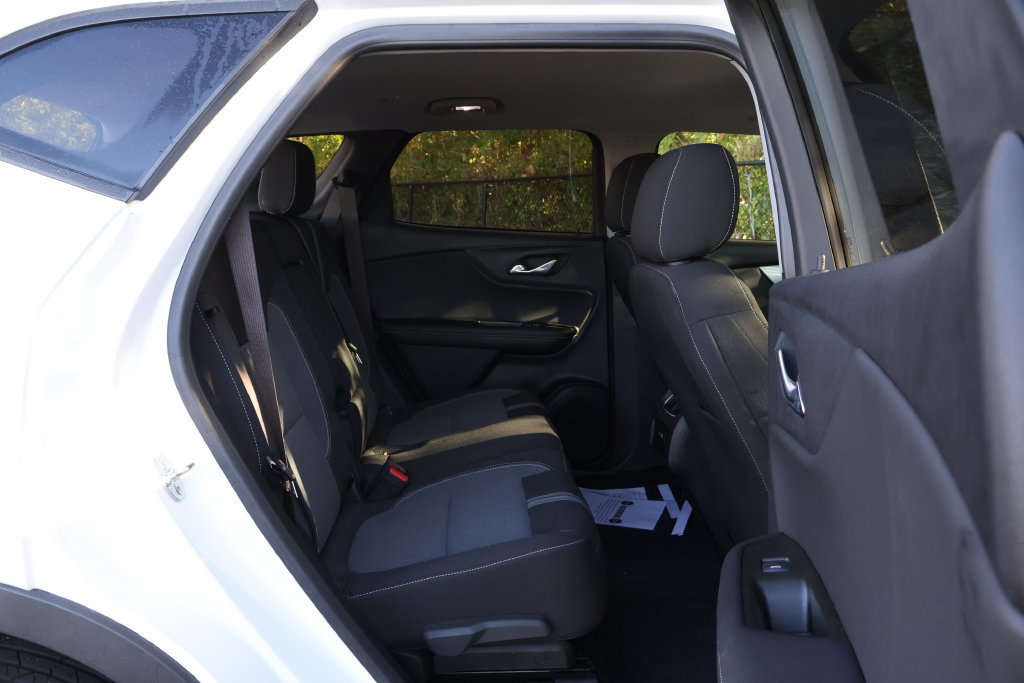 Used 2024 Chevrolet Blazer LT w/ Convenience Package AWD/4WD image 39