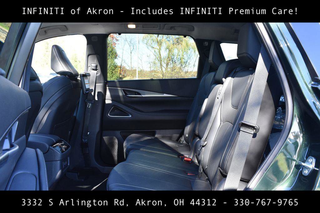 New 2026 INFINITI QX60 Luxe w/ Family Package image 29