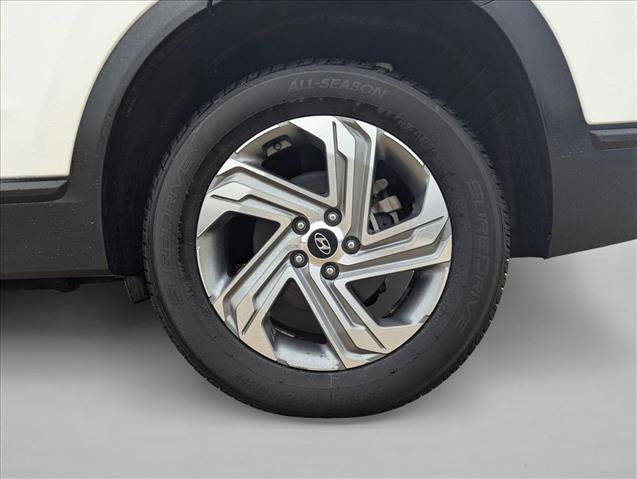 Used 2023 Hyundai Santa Fe SEL image 17