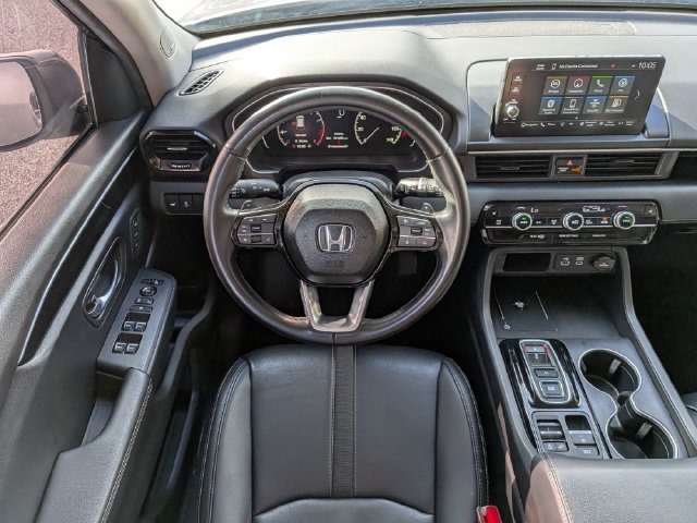 Used 2024 Honda Pilot Touring image 15