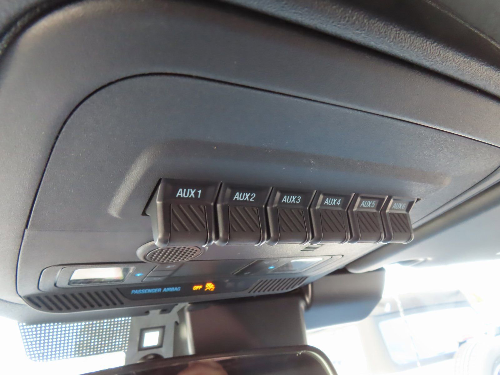 New 2025 Ford Bronco Big Bend w/ Black Diamond Package image 17