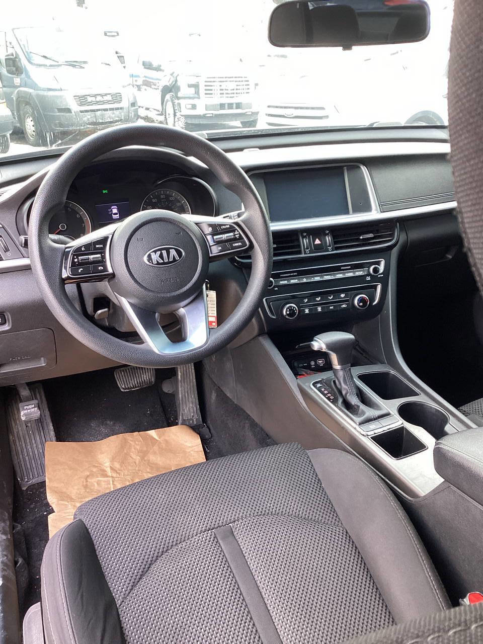 Used 2019 Kia Optima LX image 11