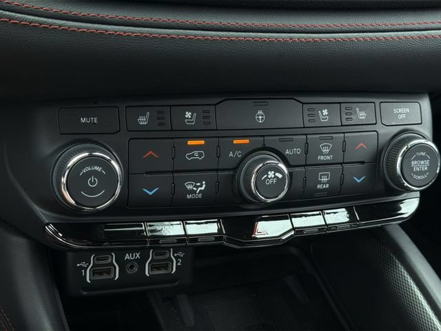 Used 2023 Dodge Durango R/T AWD/4WD image 28