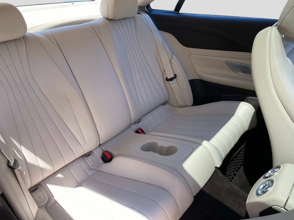 Used 2018 Mercedes-Benz E 400 4MATIC Coupe image 25