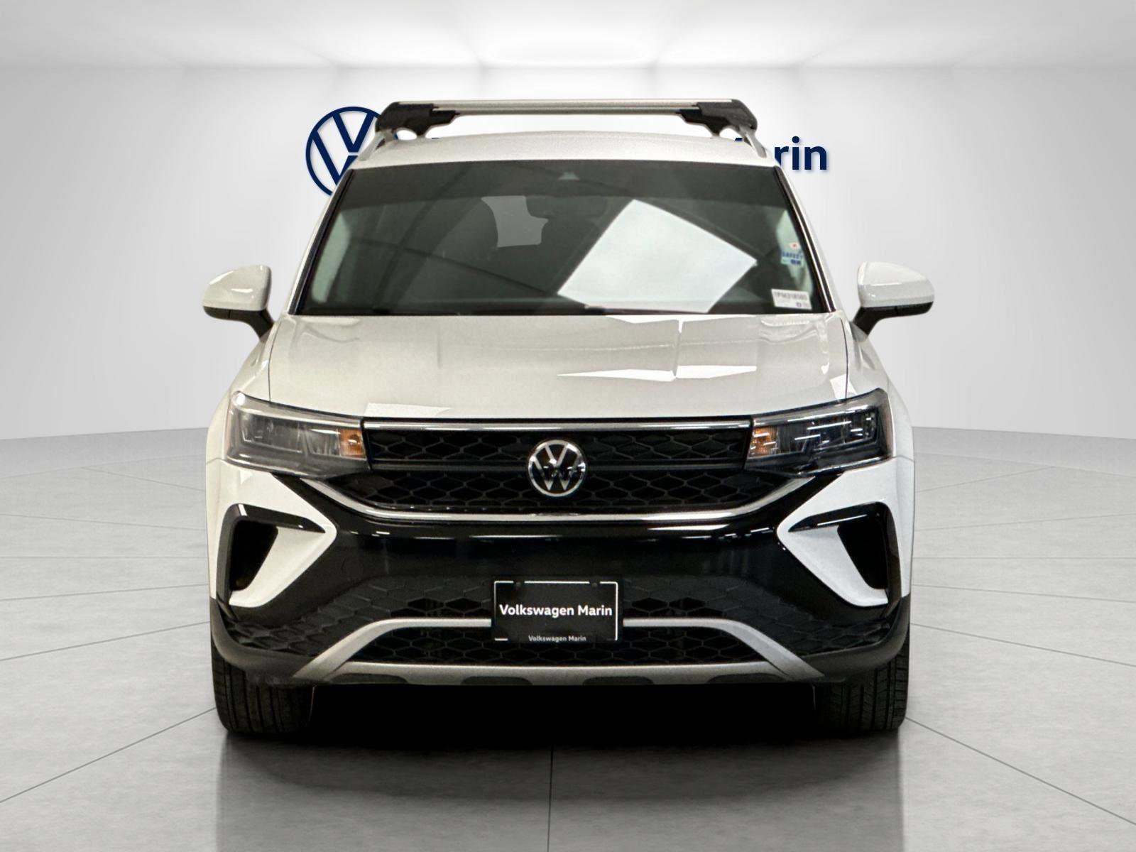 Used 2023 Volkswagen Taos SE FWD image 8