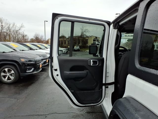 Certified 2023 Jeep Wrangler Unlimited w/ Cold Weather Group image 13