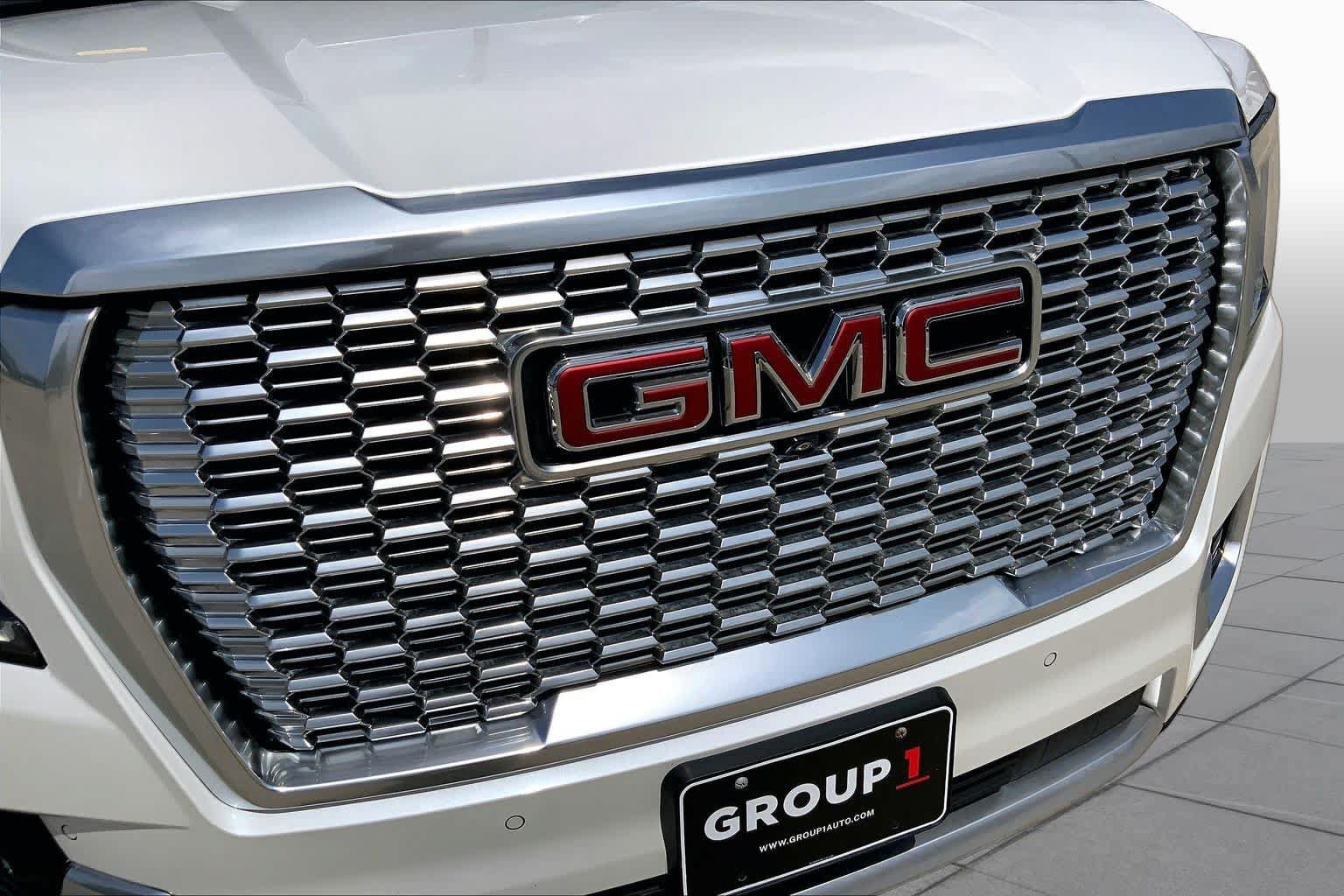 Certified 2021 GMC Yukon XL Denali RWD image 30