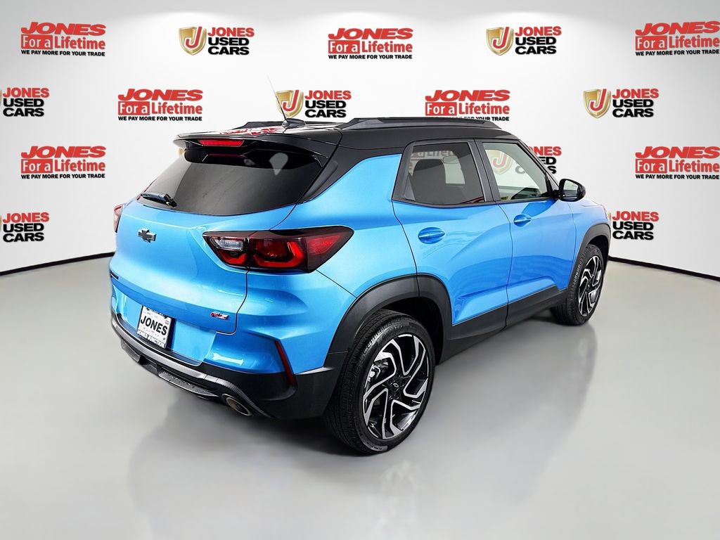Used 2025 Chevrolet TrailBlazer RS AWD/4WD image 14