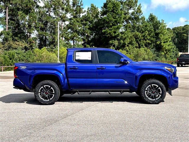 New 2025 Toyota Tacoma TRD Sport image 9