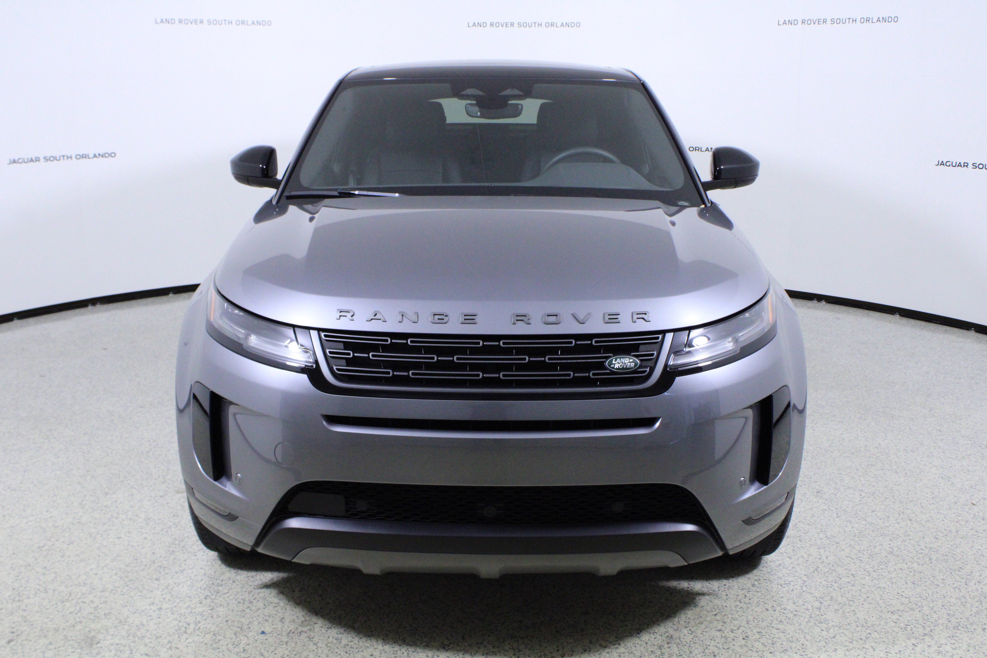 Used 2026 Land Rover Range Rover Evoque S AWD/4WD image 2