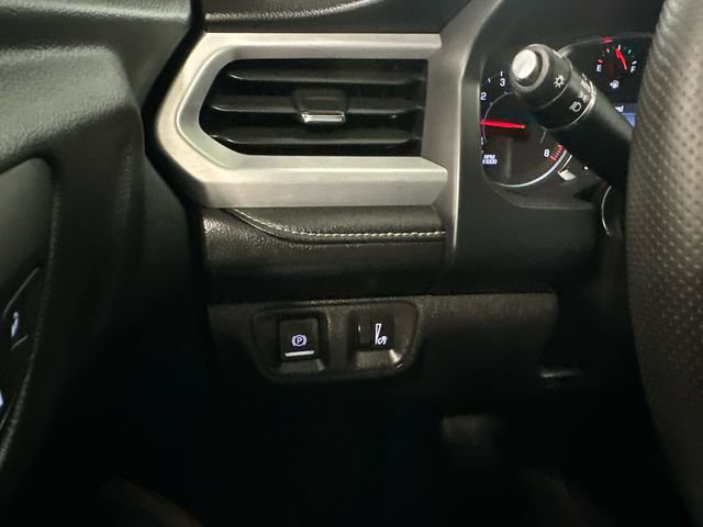 Used 2023 GMC Acadia SLE w/ LPO, Floor Liner Package FWD image 24