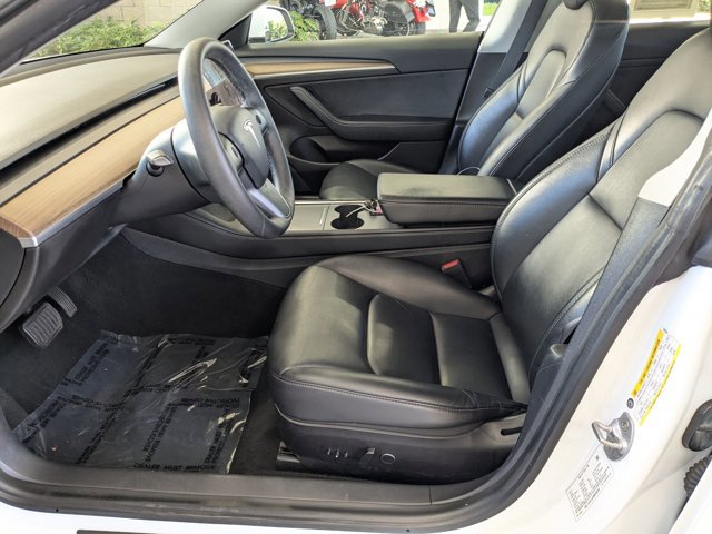 Used 2021 Tesla Model 3 Standard Range Plus RWD image 16