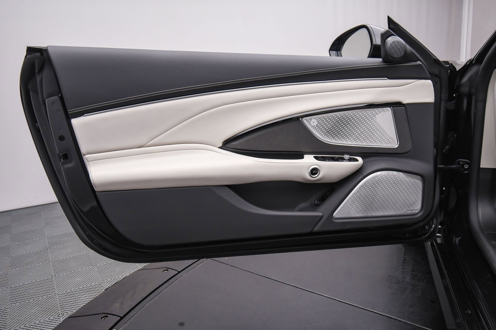 New 2025 Maserati GranCabrio Modena image 40