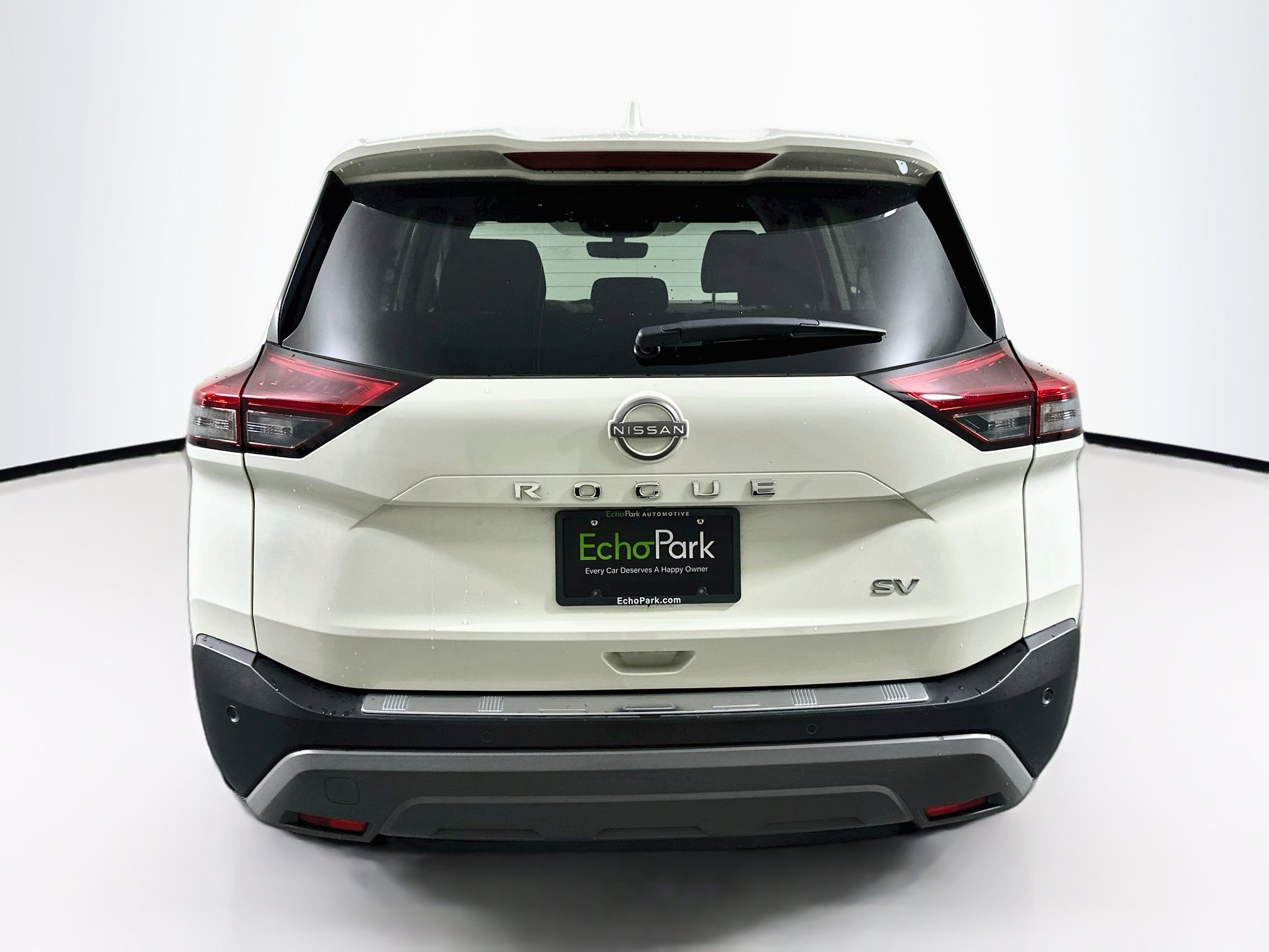 Used 2023 Nissan Rogue SV FWD image 7