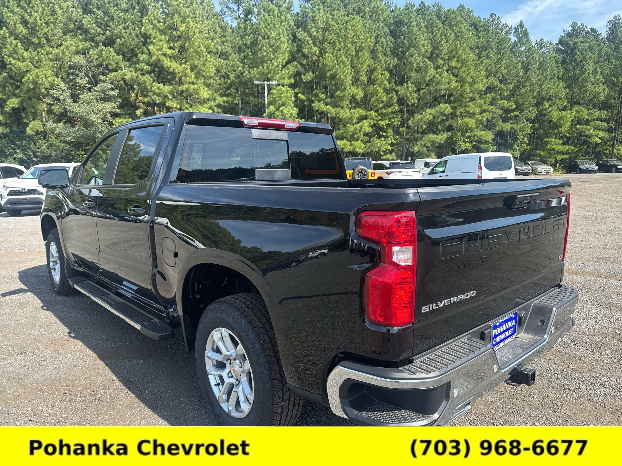 New 2026 Chevrolet Silverado 1500 LT w/ Z71 Off-Road Package AWD/4WD image 5