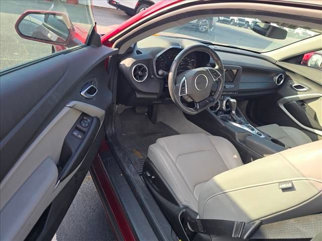 Used 2021 Chevrolet Camaro LT w/ RS Package RWD image 20