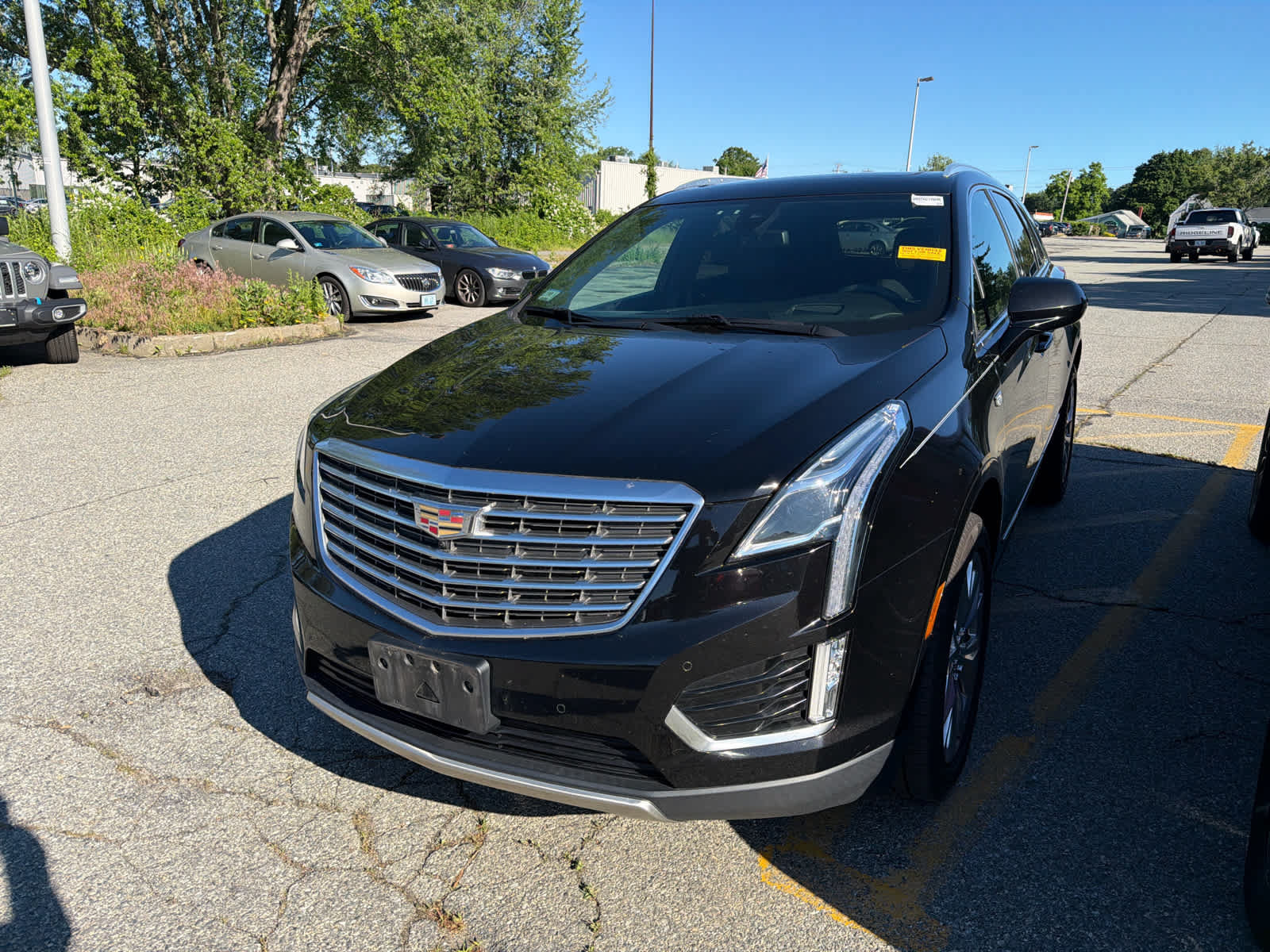 Used 2017 Cadillac XT5 Platinum AWD/4WD image 10