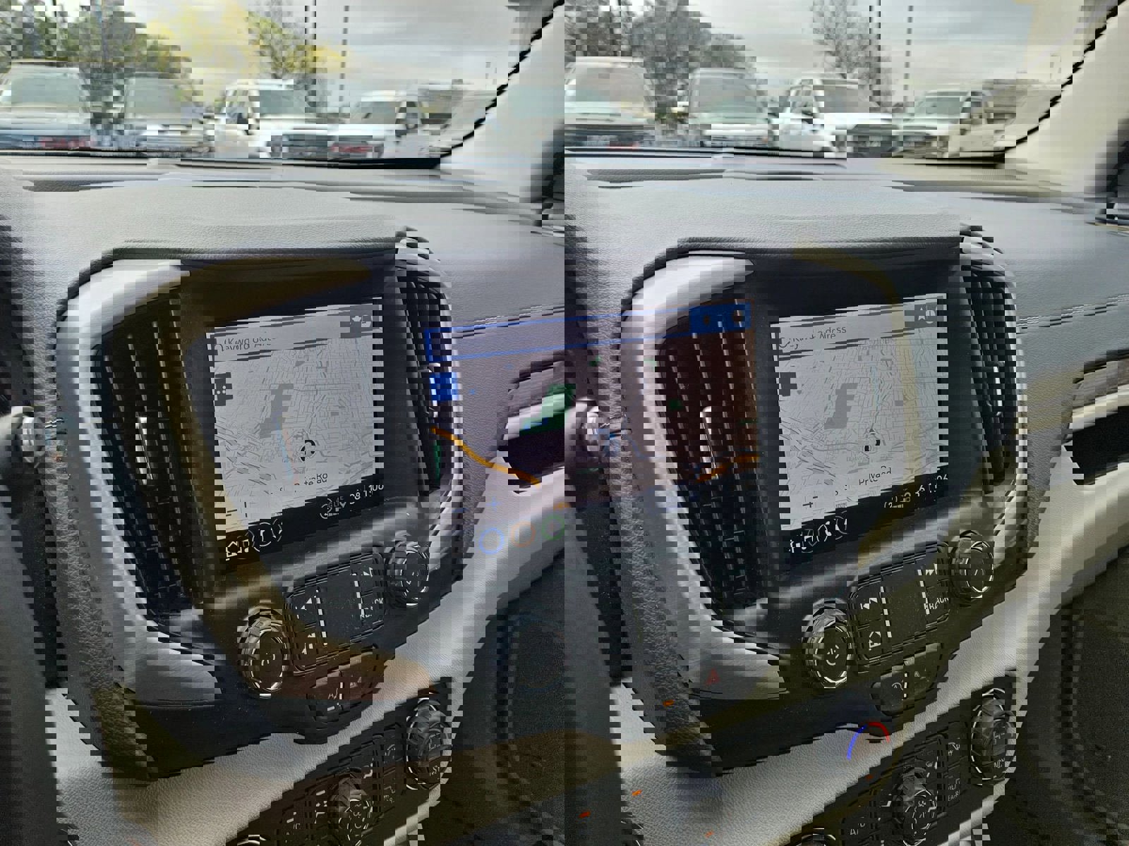 Used 2024 GMC Terrain Denali w/ Denali Premium Package image 17