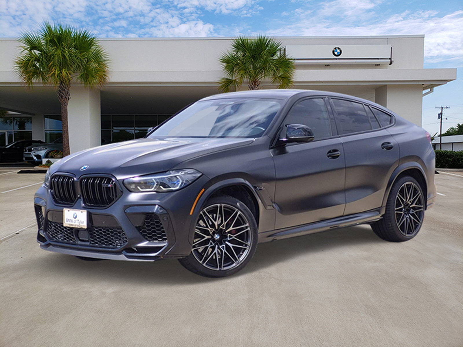 Used 2023 BMW X6 M w/ Competition Package AWD/4WD image 1