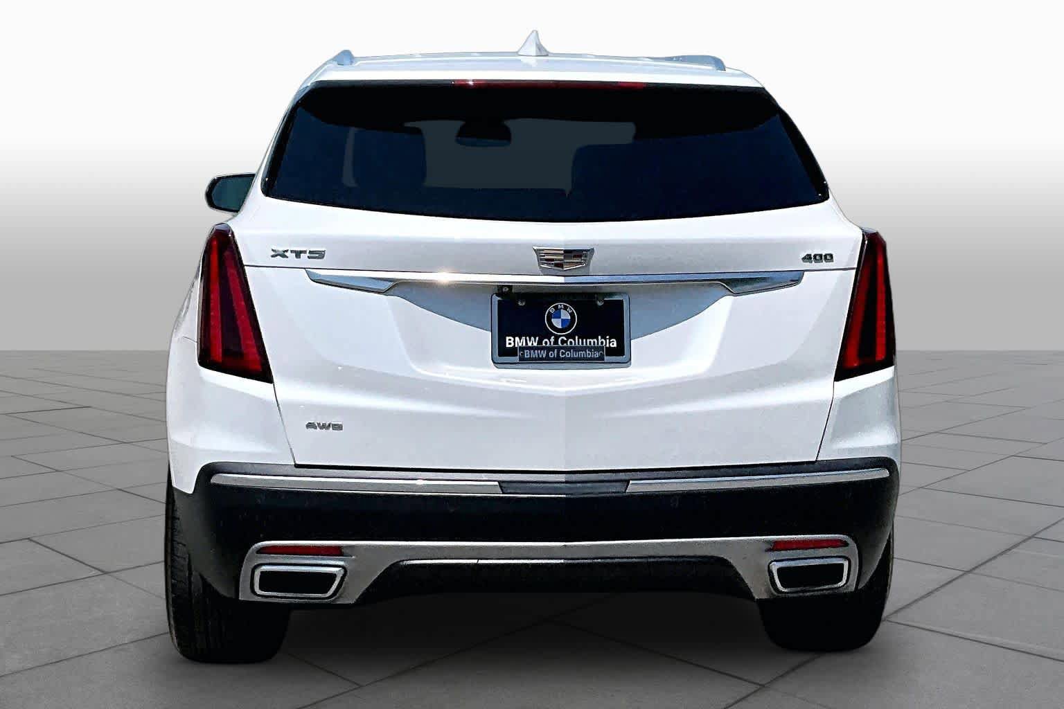 Used 2021 Cadillac XT5 Premium Luxury AWD/4WD image 4
