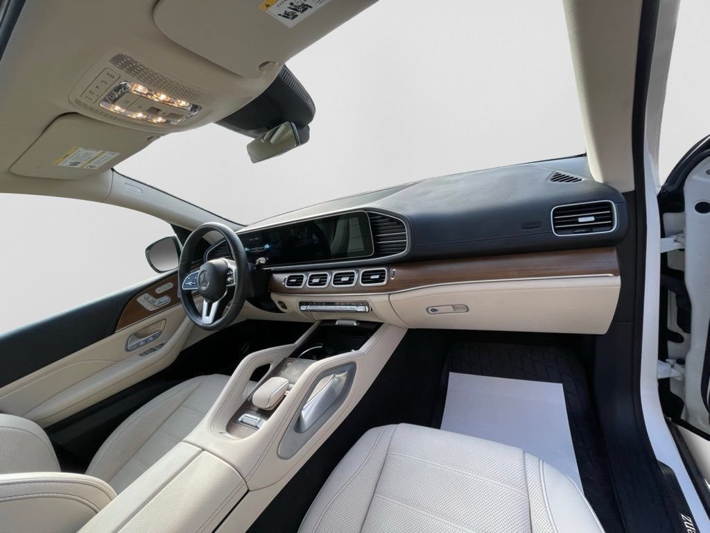 Used 2022 Mercedes-Benz GLS 450 4MATIC image 12