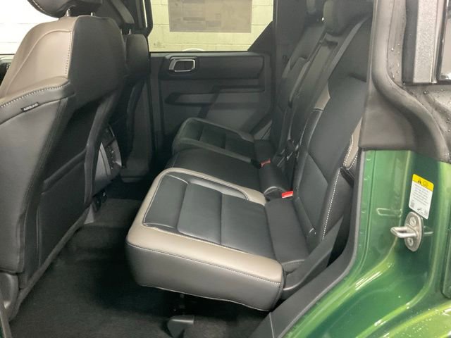 New 2025 Ford Bronco Outer Banks w/ Sasquatch Package image 14
