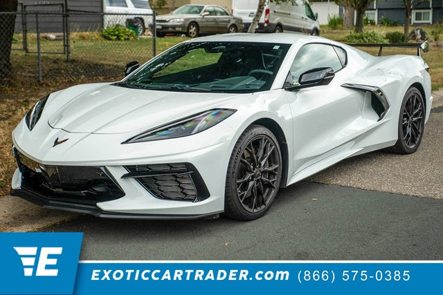 Used 2025 Chevrolet Corvette Stingray Preferred Cpe w/ Z51 Performance Package