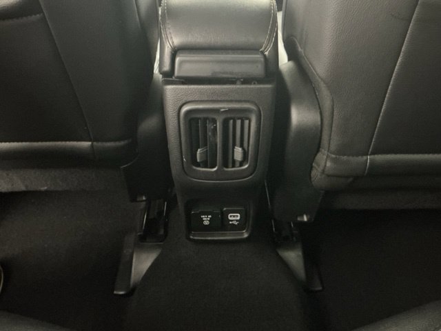 Used 2019 Jeep Compass Latitude AWD/4WD image 32