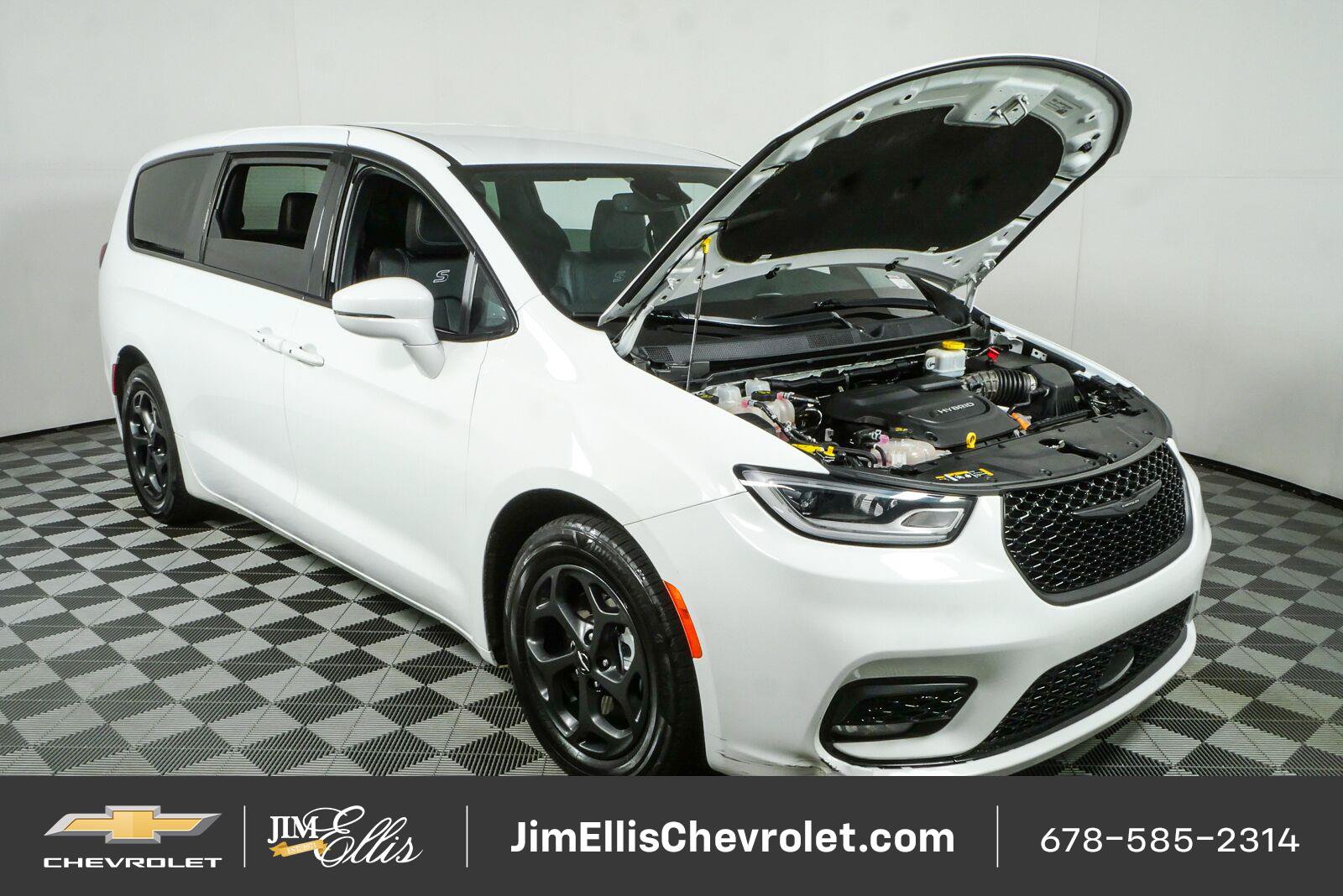 Used 2022 Chrysler Pacifica Touring-L w/ S Appearance Package FWD image 34