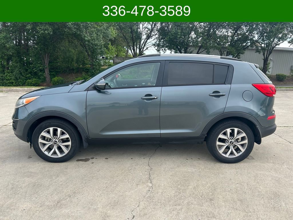 Used 2014 Kia Sportage LX FWD image 2