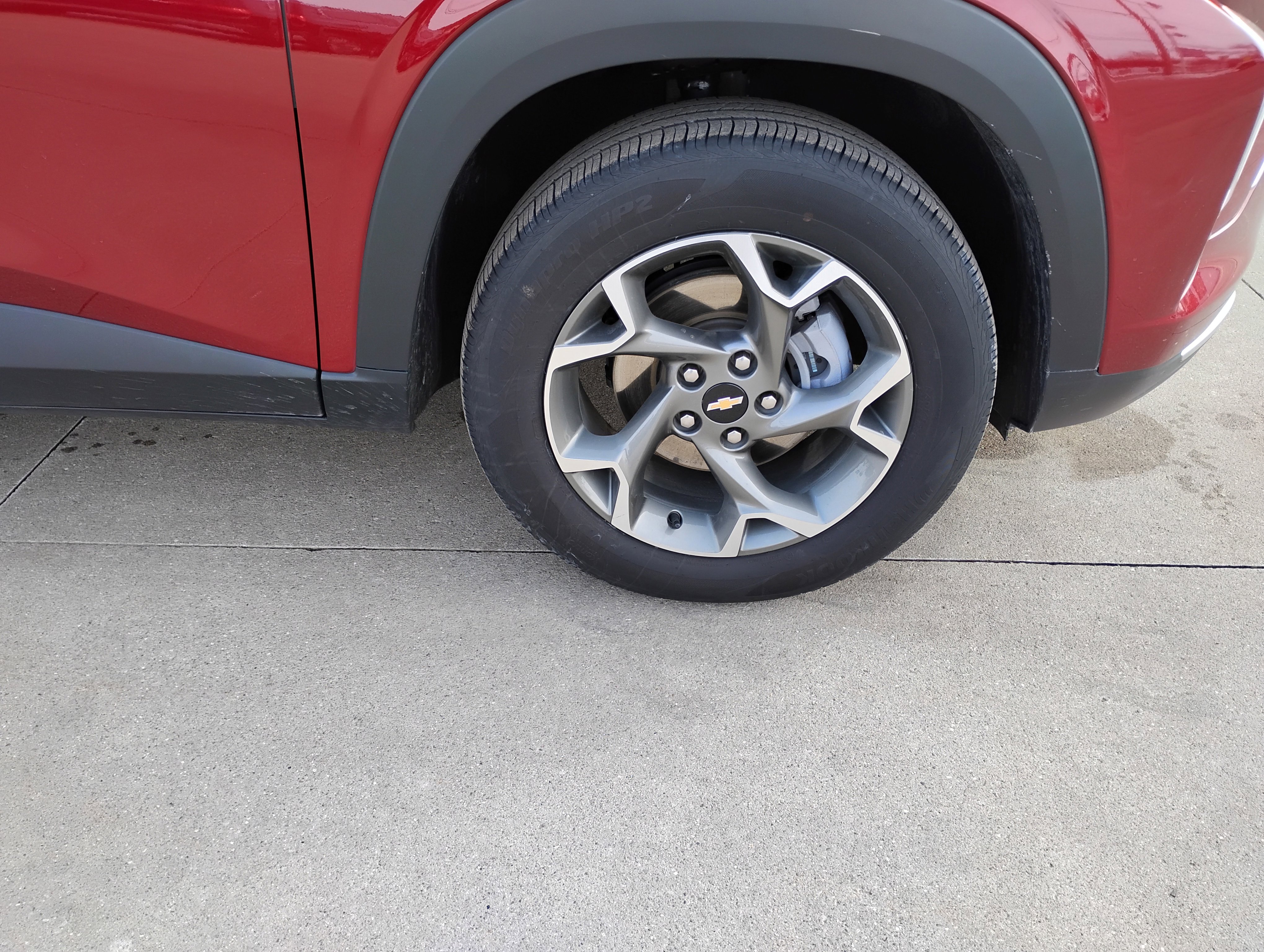 Used 2025 Chevrolet Trax LT w/ LT Convenience Package image 26