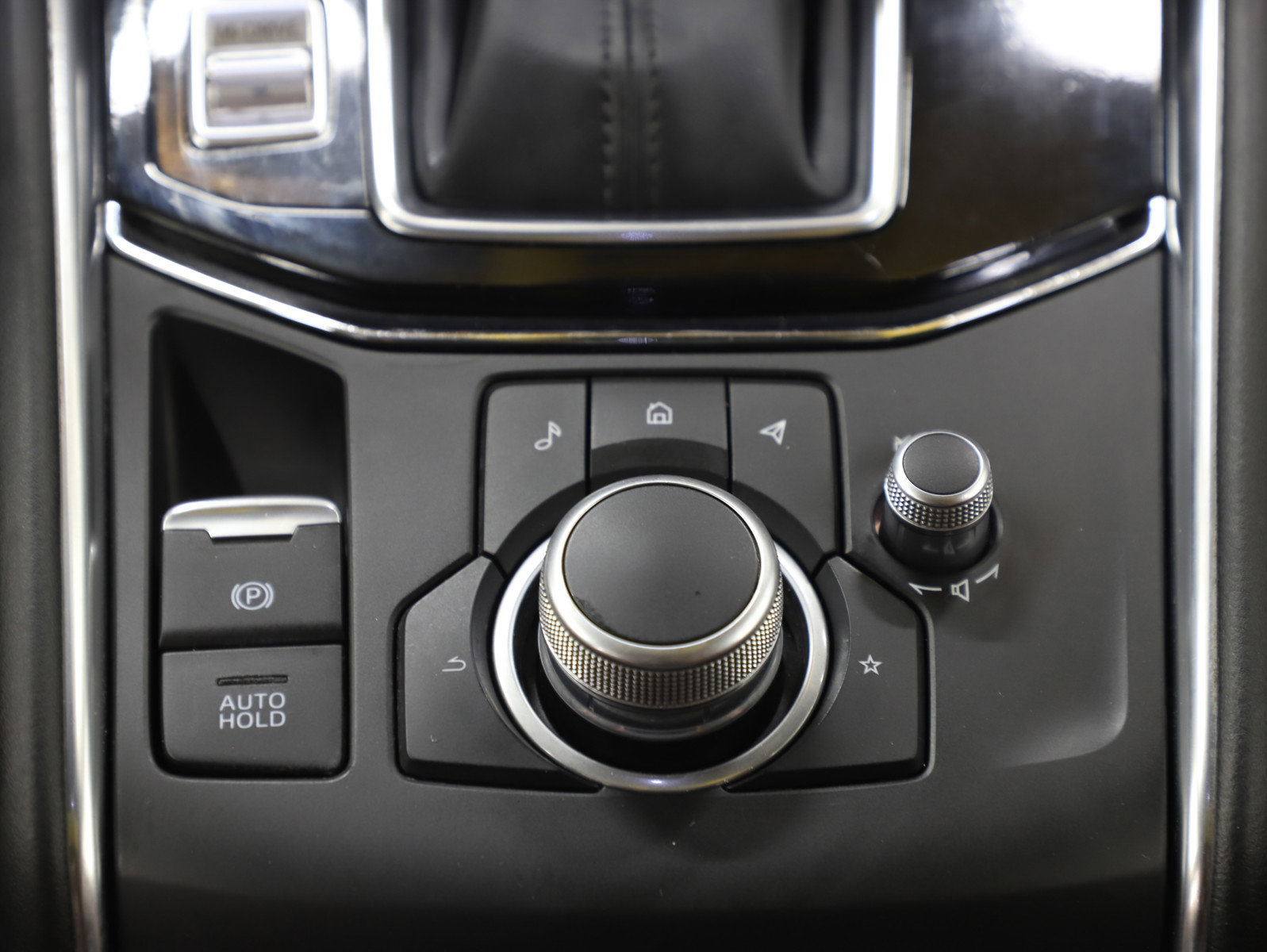 Used 2024 MAZDA CX-5 Carbon Edition image 21