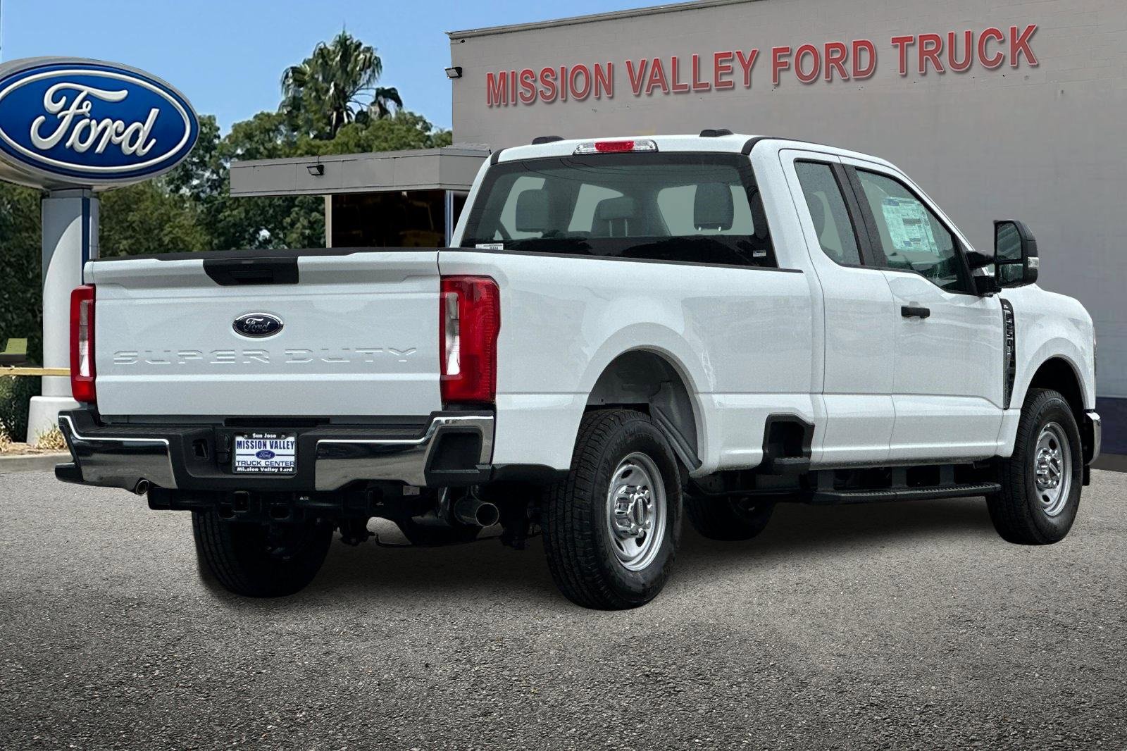 New 2026 Ford F250 2WD SuperCab Super Duty image 4